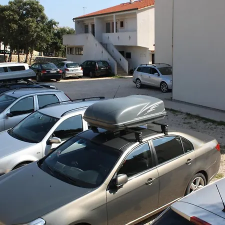 Comfortable Family Iris 20m From In Mandre