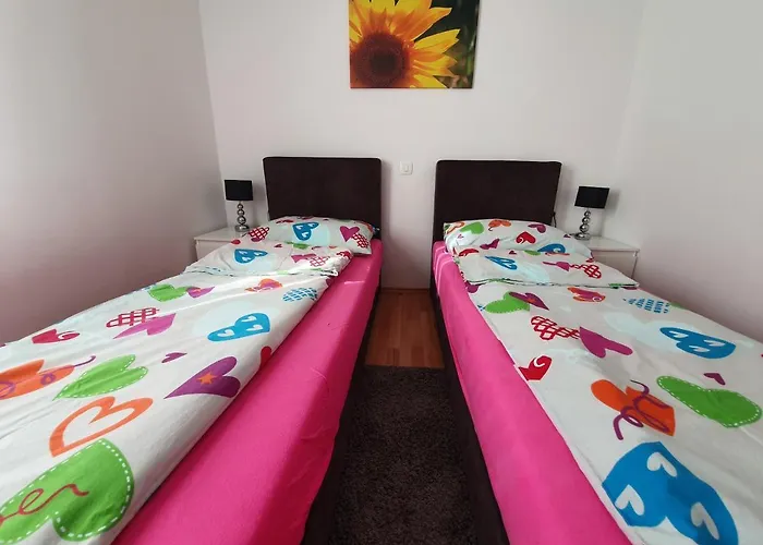 Comfortable Family Iris 20m From In Διαμέρισμα Mandre