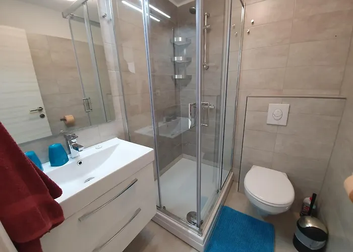 Comfortable Family Iris 20m From In Апартаменты Мандре