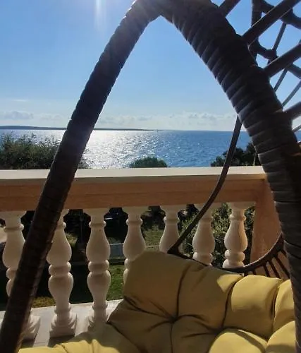 Comfortable Family Iris 20m From In Апартаменты *