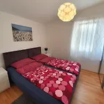 Comfortable Family Iris 20m From In Daire Mandre