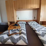 Comfortable Family Iris 20m From In Mandre