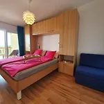 Appartamento Comfortable Family Iris 20m From In