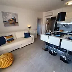 Comfortable Family Iris 20m From In *