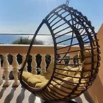 Apartament Comfortable Family Iris 20m From In