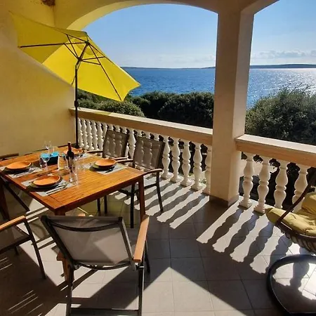 Apartamento Comfortable Family Iris 20m From In