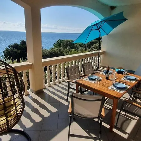 Comfortable Family Iris 20m From In * Mandre