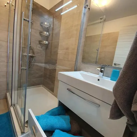 Appartement Comfortable Family Iris 20m From In