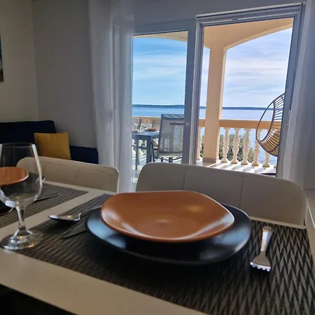Appartement Comfortable Family Iris 20m From In