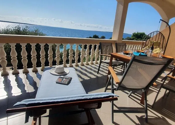 Apartmán Comfortable Family Iris 20m From In Mandre