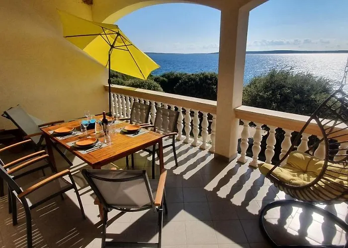 Apartmán Comfortable Family Iris 20m From In